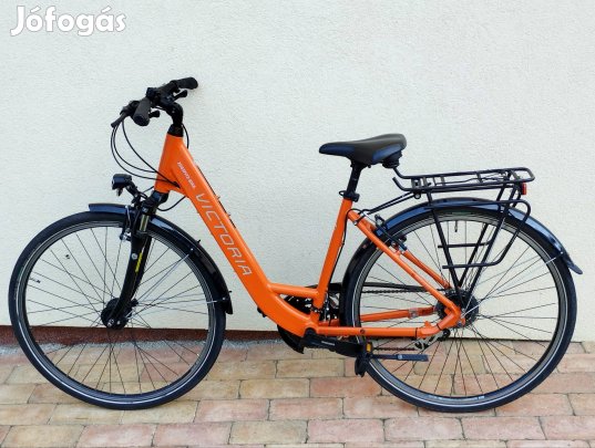 28 as Viktoria mélyvázas kerékpár.Postázom.