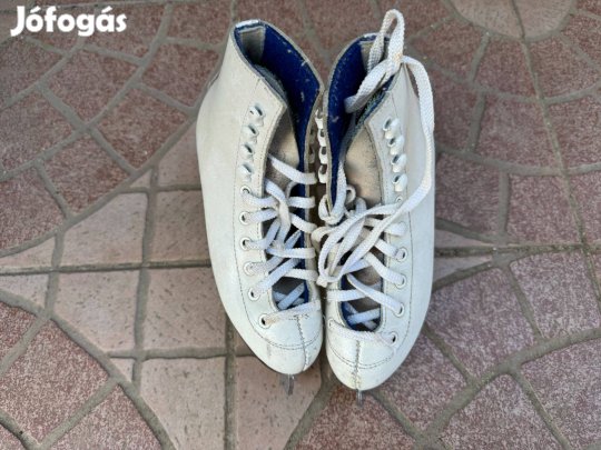 28 as Wifa bőr korcsolya műkorcsolya műkori angol penge Fiesta XI. ker