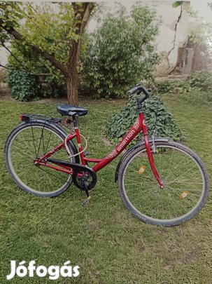 28-as, mélyített vázú, jó állapotú,  Csepel Ambition  kerékpár. 