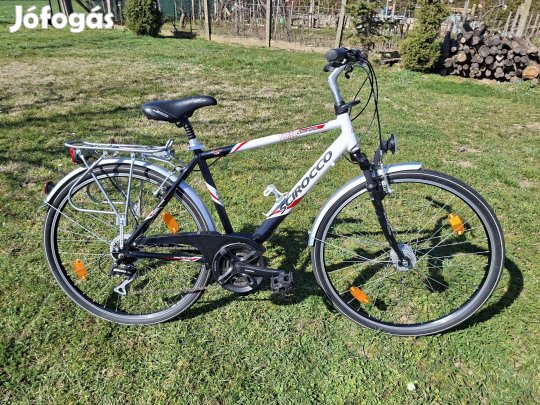 28-as férfi trekking kerékpár ingyen futár 