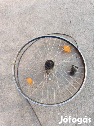 28"as kontrás agyváltós kerék 