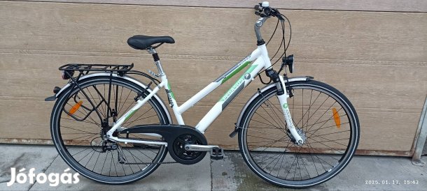 28-as női Pegasus aluvázas agydinamós trekking kerékpár eladó 