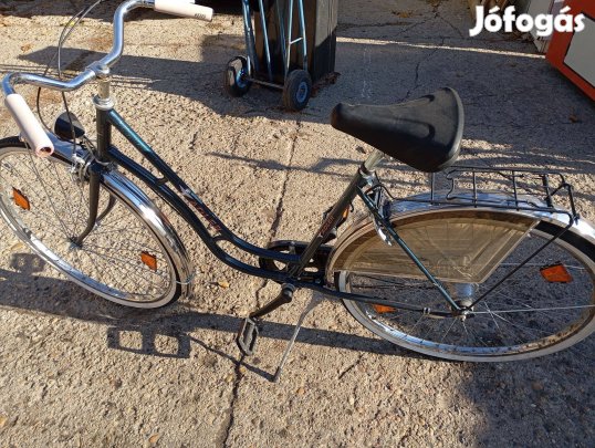 28-as női kerékpár eladó