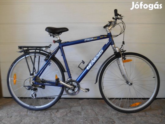 28 colos Genesis osztrák férfi alu trekkingkerékpár