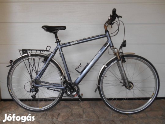 28 colos Ghost férfi alu trekkingkerékpár
