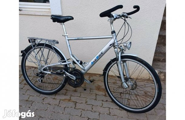28 colos összteleszkopos bicikl TCM 70 000 Ft