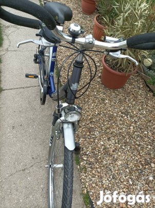 28 méretű Pegasus női aluvázas trekking kerékpár 