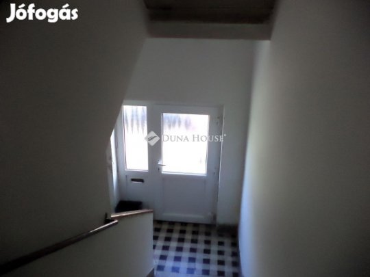 28 nm-es lakás eladó Székesfehérvár