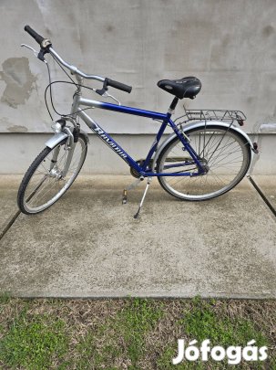 28as Trekking férfi kerékpár 