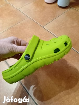 29-30-as Crocs papucs 