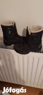 29-es Decathlon bélelt hótaposó eladó
