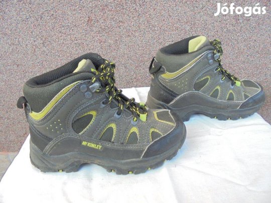 29-es Mckinley gyerek túrabakancs
