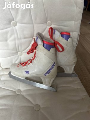 29-es gyerek korcsolya