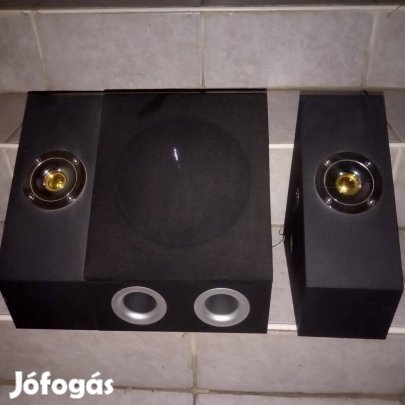 2.1 hangfal rendszer 8 és 4 ohm jól működő