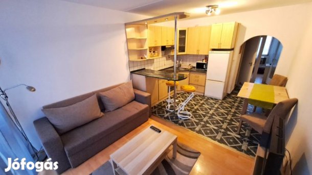 2+2 szobás kertvárosi lakás eladó!