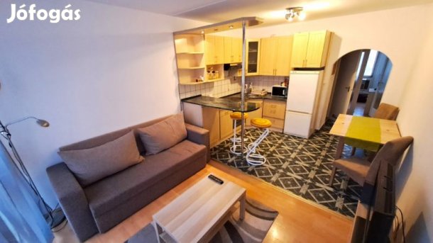 2+2 szobás kertvárosi lakás eladó!