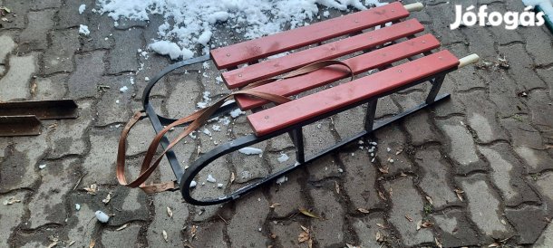 2-3 személyes vas szánkó kitünő állapotban eladó