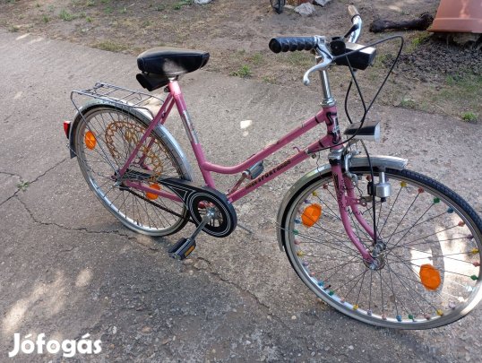 2,6-os női kerékpár eladó