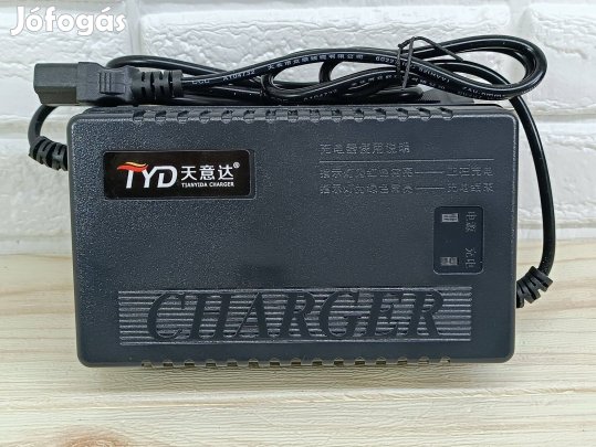 2.8A 20Ah, 60V ólom- sav akkumulátortöltő elektromos E-BIKE robogóhoz