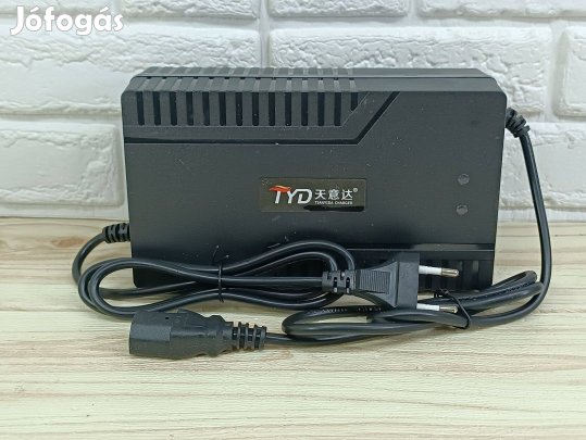 2.9A 20Ah, 72V ólom- sav akkumulátortöltő elektromos E-BIKE robogóhoz