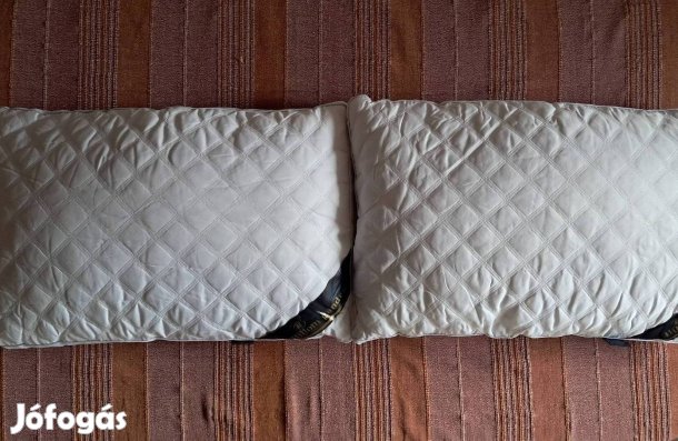 2 DB 45x65-ös Originál Fehér szteppelt Hilton Ganden párna