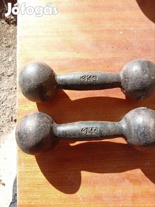 2 darab 3 kilós, kezi súlyzó.