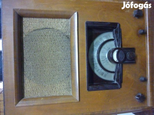 2 darab antik csöves rádió