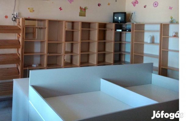 2 darab fehér asztal eladó