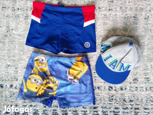 2 darab fiú úszónadrág 128-as méretben + sapka együtt 1000.- Ft