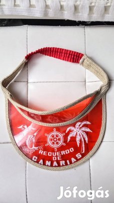 2 darab különböző napvédő üres kalap és egy új zöld futópánt egyben