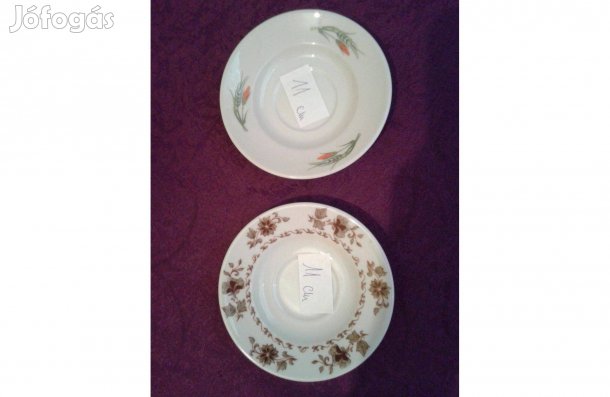 2 db Alföldi porcelán ritka mintás mokkás kistányér pótlásra egyben
