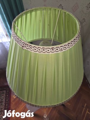 2 db Állólámpa ernyővel (koloniál)