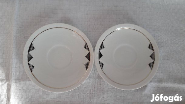 2 db Bavaria jelzett porcelán csészealátét tányér 10,5 cm