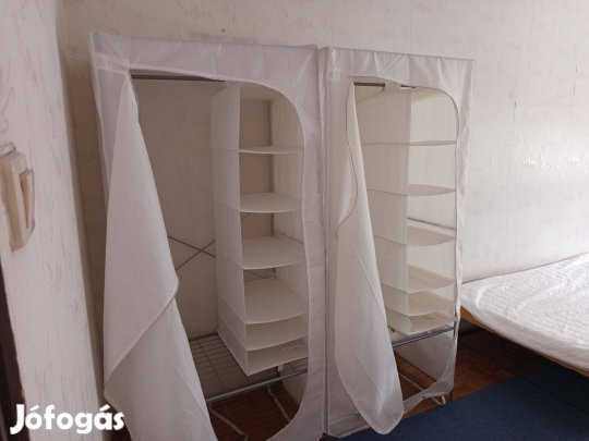 2 db Fehér Vászonszekrény eladó a Flórián térnél