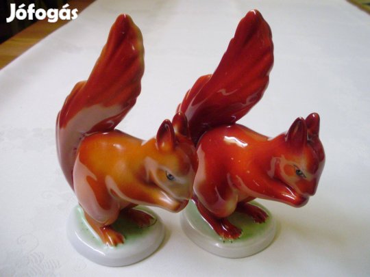 2 db Hollóházi porcelán mókus figura nipp