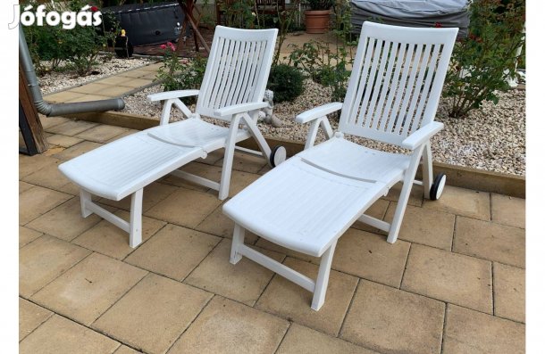 2 db Kettler Prémium Műanyag Napozóágy Fehér