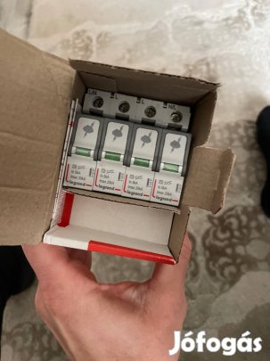 2 db Legrand T2 20kA 4P túlfeszültség-levezető Új ( dobozban)