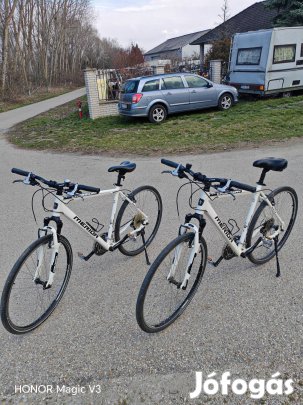 2 db Merida Crossway 28-as cross trekking kerékpár 