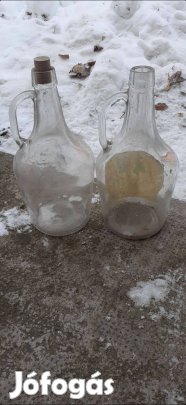 2 db. 2 litres üveg eladó