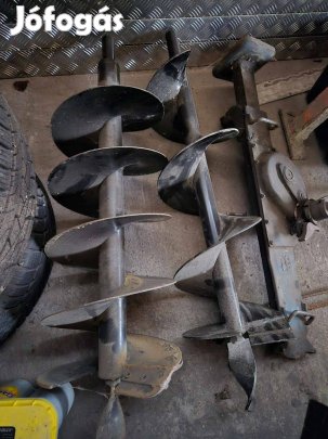 2 db (Hitachi) földfúrószár (300mm és 250mm)