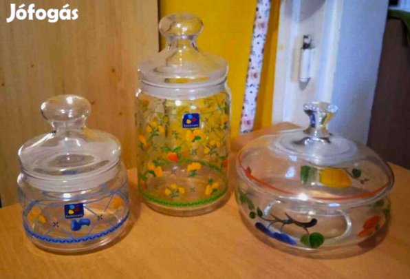 2 db. Luminarc + 1 db lapos üveg fedeles tárolóedény