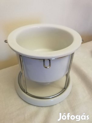 2 db. borostyán színű jénai pecsenyés, süteményes kínáló tál+ porcelán