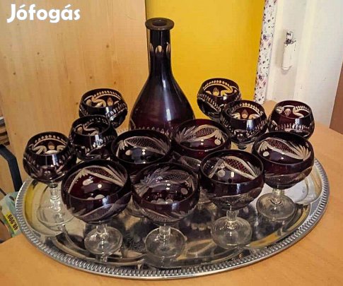 2 db. csodás készlet +üveg+ tálca, metszett, rubin színű kristály