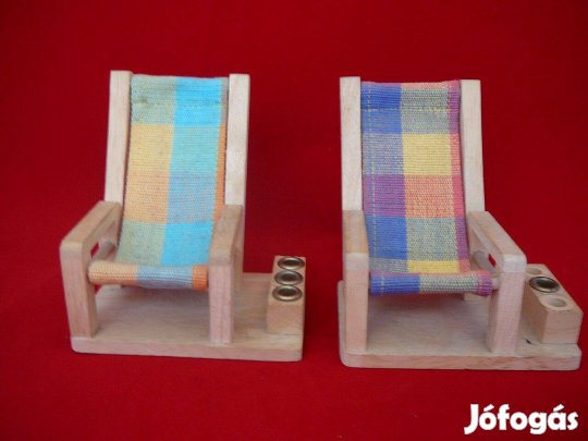 2 db asztali mobiltelefon tartó, írószer tartóval