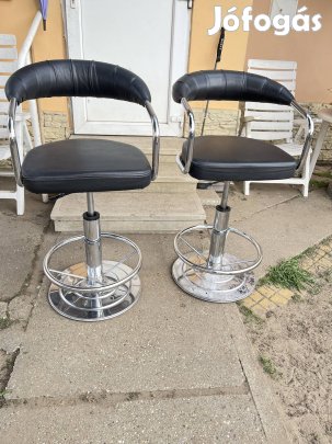 2 db bárszék eladó 34000 ft/db bp 17 ker