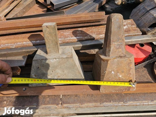 2 db egyben Üllö betét kovács egyengetö ivelö