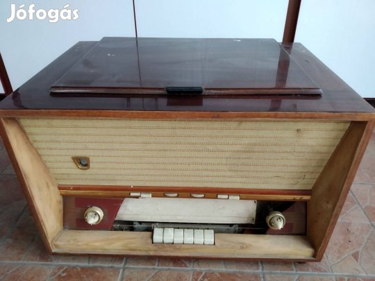 2 db egyforma Rádió felnyitható tetős lemezjátszóval Egyben eladó