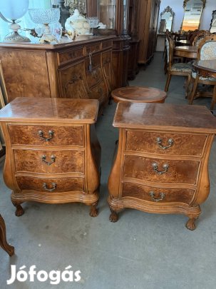 2 db éjjeli szekrény