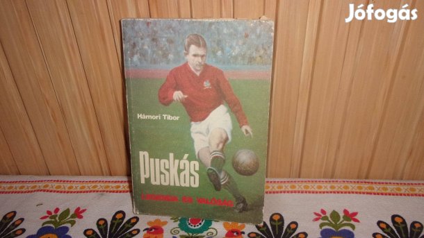 2 db labdarúgással kapcsolatos régi könyv
