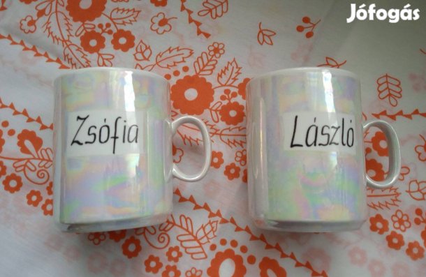 2 db névfeliratos bögre, ár/db